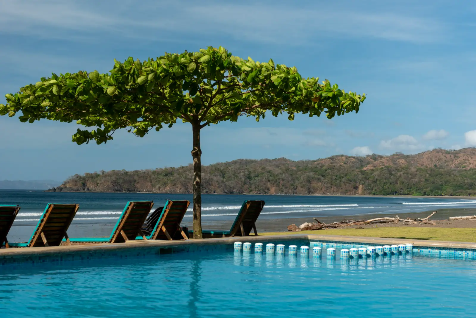 Panama Coastal Living Discovery